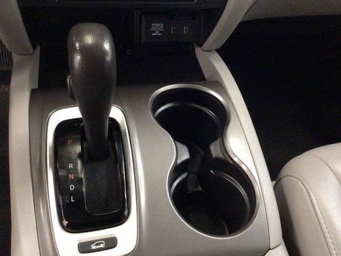 Used 2016 Honda Pilot EX-L image 25