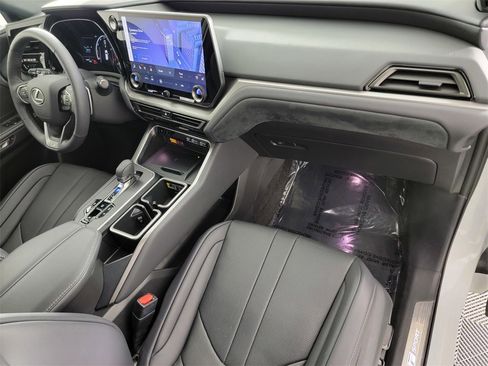 Used 2025 Lexus TX 350 AWD image 22