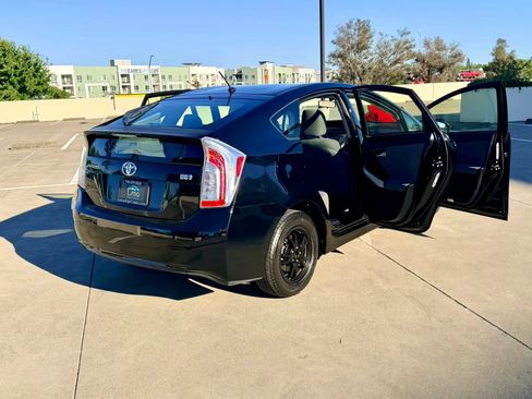 Used 2013 Toyota Prius Two FWD image 41
