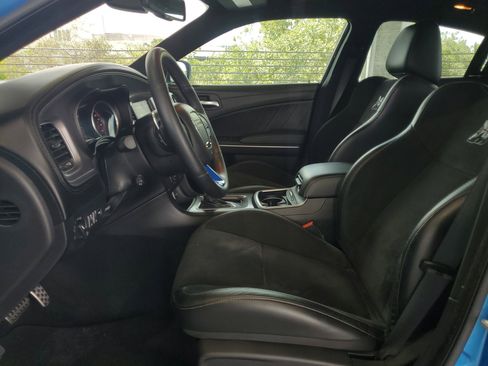 Used 2023 Dodge Charger Scat Pack w/ Plus Group RWD image 18