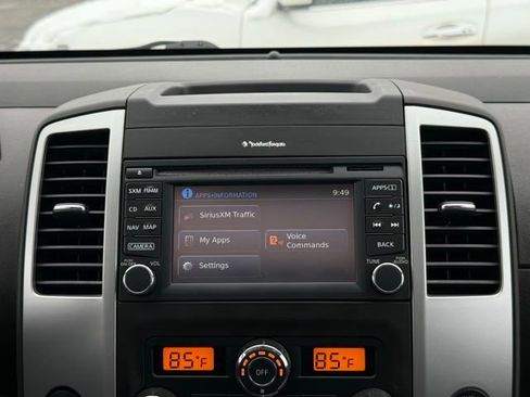 Used 2018 Nissan Frontier PRO-4X image 25