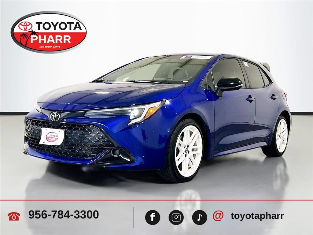 Used 2026 Toyota Corolla SE FWD image 1