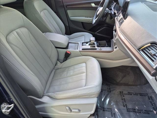 Used 2021 Audi Q5 2.0T Premium Plus AWD/4WD image 21
