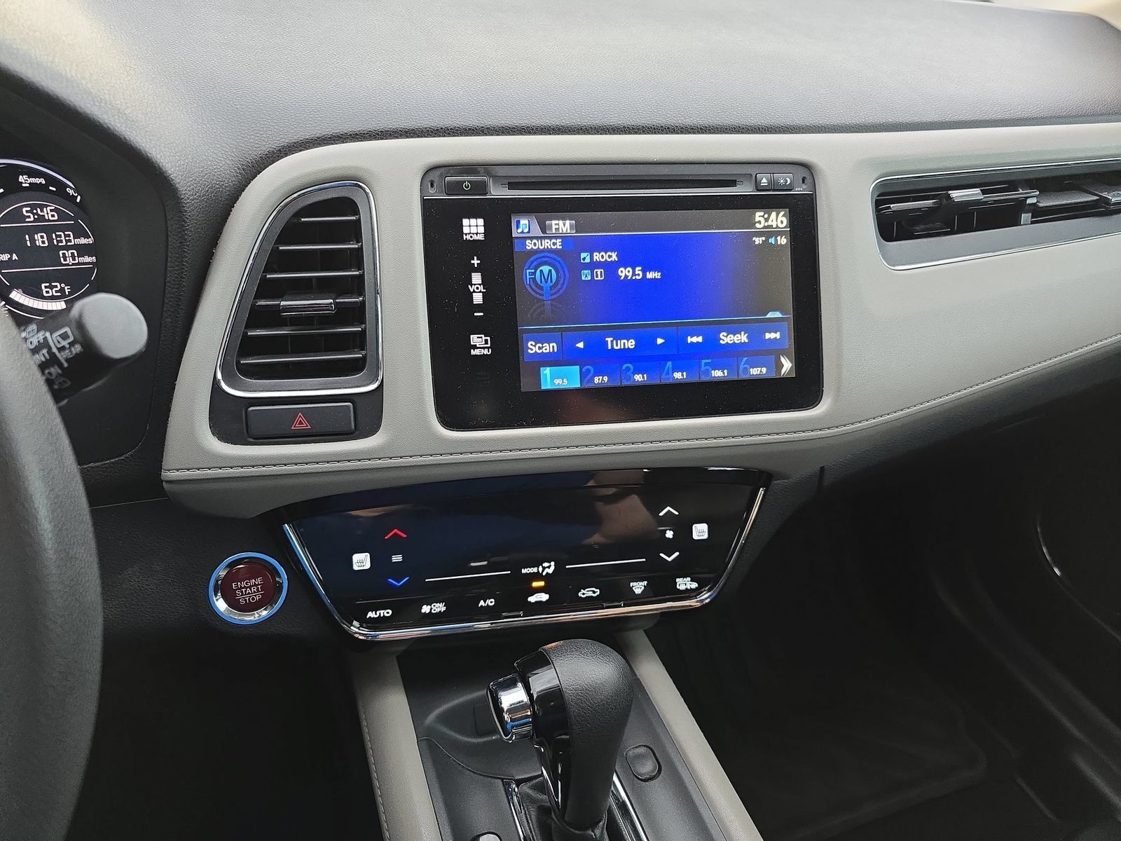 Used 2017 Honda HR-V EX image 14