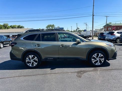 Used 2022 Subaru Outback Limited w/ Popular Package #2 AWD/4WD image 9