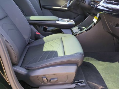 Used 2025 BMW X2 xDrive28i w/ Convenience Package image 23