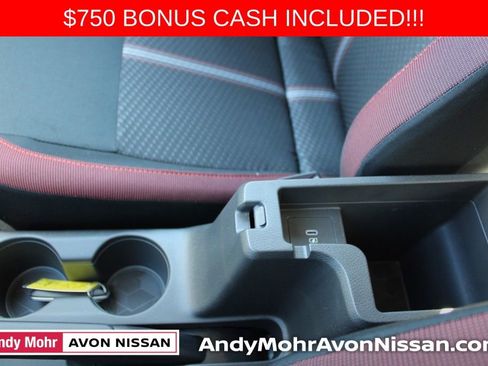 New 2025 Nissan Versa SR w/ Trunk Package image 28