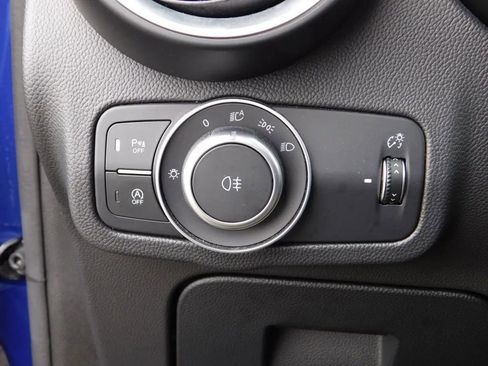 Used 2023 Alfa Romeo Stelvio Ti image 27