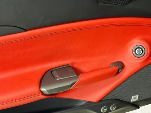 Used 2018 Ferrari 488 GTB image 14