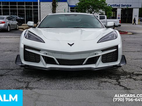 Used 2024 Chevrolet Corvette Z06 w/ Z07 Performance Package RWD image 12
