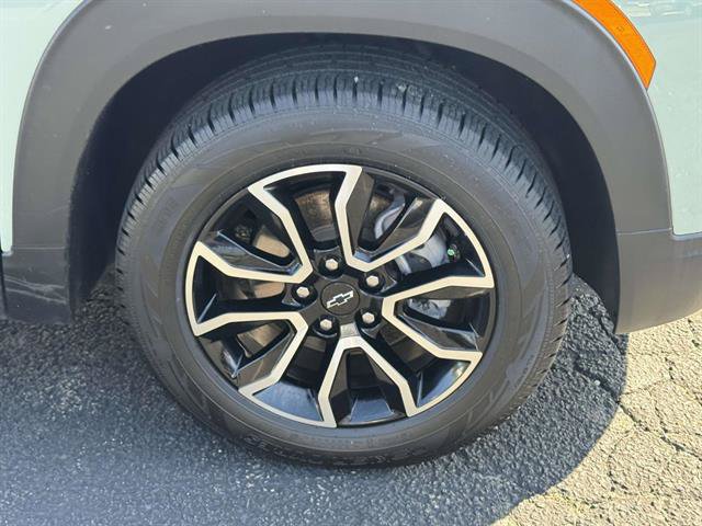 Used 2024 Chevrolet TrailBlazer ACTIV w/ Convenience Package AWD/4WD image 26