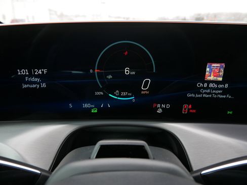 New 2026 Cadillac Vistiq Luxury image 19