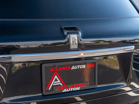 Used 2022 Rolls-Royce Cullinan w/ Technology Package AWD/4WD image 17