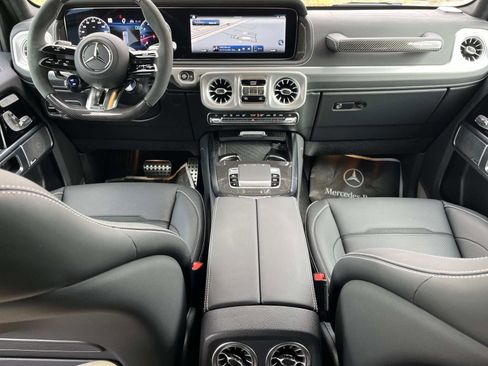 Used 2025 Mercedes-Benz G 63 AMG 4MATIC image 12