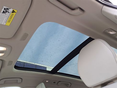 Used 2023 Volvo XC60 B5 Ultimate w/ Climate Package image 21