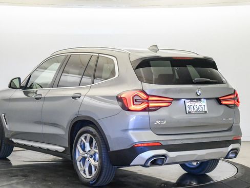 Used 2023 BMW X3 sDrive30i w/ Premium Package RWD image 2