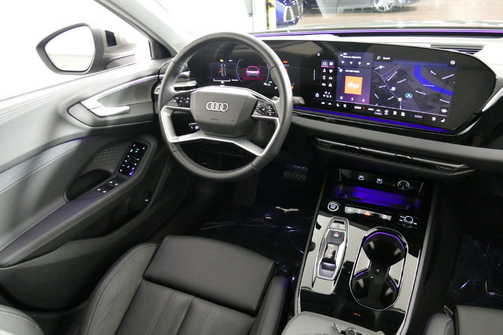 Used 2025 Audi A5 2.0T Premium Plus w/ Premium Plus AWD/4WD image 24