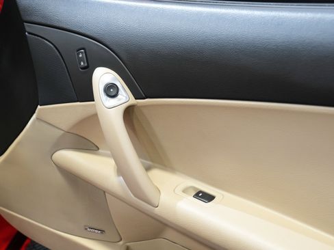 Used 2006 Chevrolet Corvette Convertible w/ Preferred Equipment Group image 27