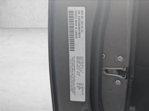 Used 2022 Dodge Charger SXT w/ Blacktop Package image 16