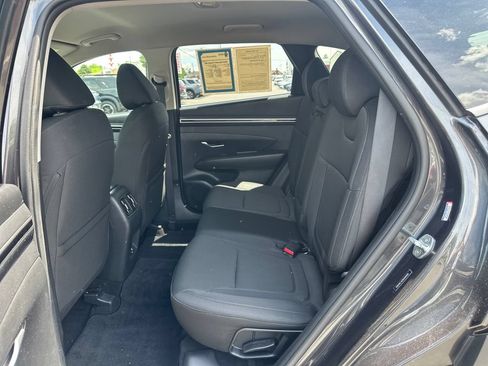 Used 2022 Hyundai Tucson SEL w/ Cargo Package AWD/4WD image 16