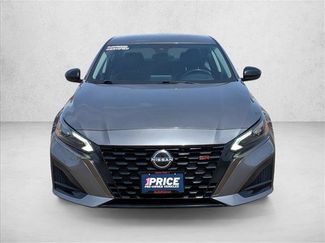 Used 2024 Nissan Altima 2.5 SR FWD video 2