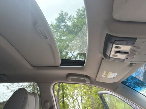 Used 2012 Acura MDX w/ Technology Package image 39