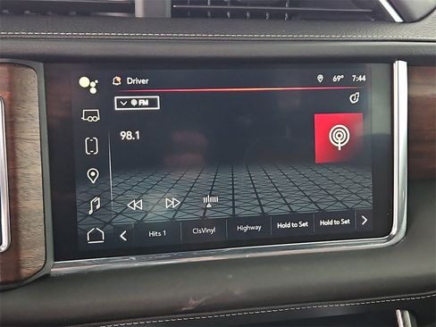 Used 2024 GMC Yukon XL Denali Ultimate image 19