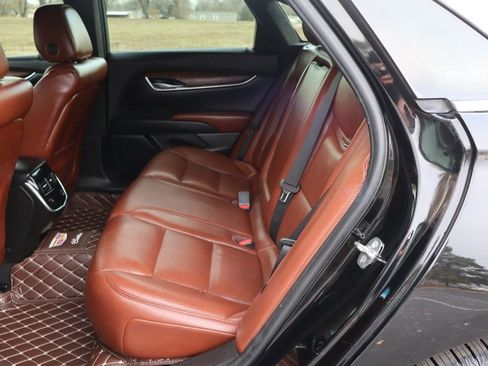 Used 2016 Cadillac XTS Luxury image 20