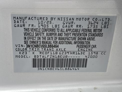 New 2025 Nissan Versa SV w/ Trunk Package image 33
