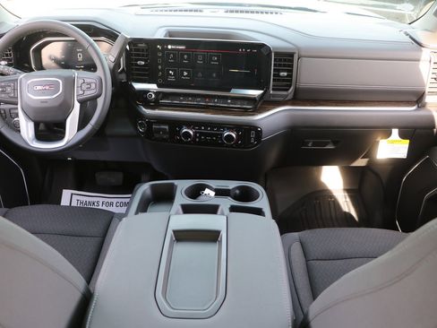 New 2026 GMC Sierra 1500 Elevation w/ LPO, Elevation Black Package image 16