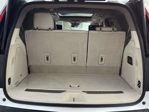 Certified 2023 Cadillac Escalade Sport Platinum image 5