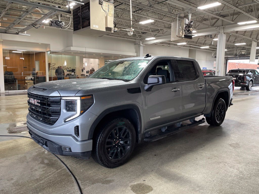 Used 2024 GMC Sierra 1500 Elevation AWD/4WD image 1