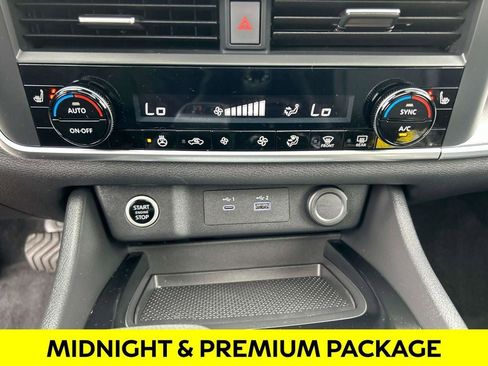 Used 2023 Nissan Rogue SV w/ SV Premium B Package AWD/4WD image 26