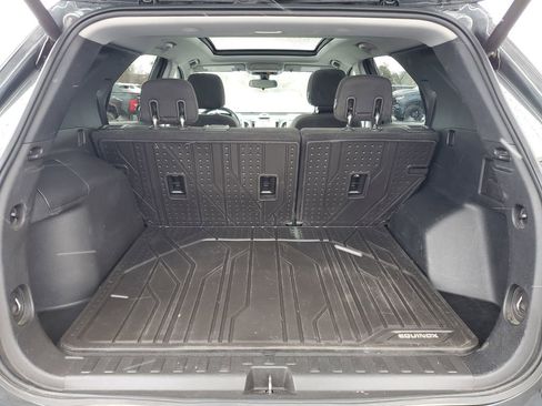 Certified 2019 Chevrolet Equinox LT w/ Sun & Navigation Package image 32