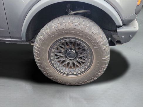 Used 2023 Ford Bronco 2-Door AWD/4WD image 13