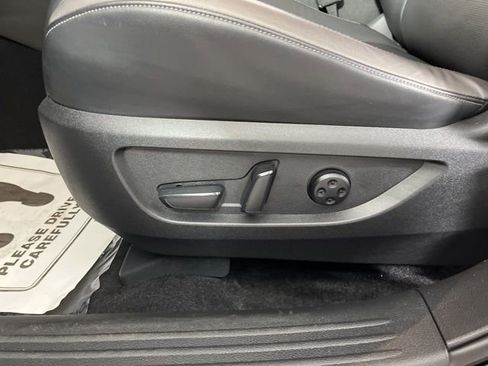 Used 2024 INFINITI QX55 Essential AWD/4WD image 32