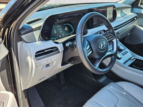 Used 2025 Hyundai Palisade SEL FWD image 10