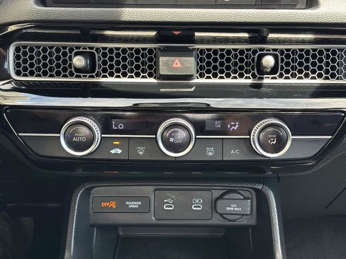 Certified 2025 Honda Civic LX image 22