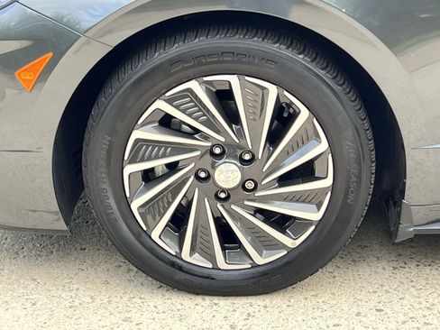 Used 2023 Hyundai Sonata SEL FWD image 17