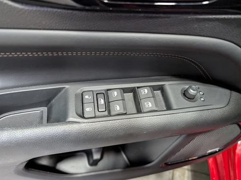Used 2022 Jeep Compass Limited w/ (RED) Package AWD/4WD image 14