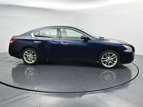 Used 2010 Nissan Maxima 3.5 S FWD image 9