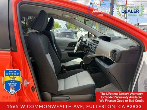 Used 2012 Toyota Prius C Two FWD image 21