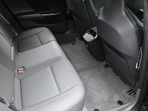 Used 2024 Lucid Air Pure RWD image 24