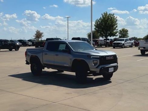 New 2026 GMC Canyon Elevation w/ Convenience Package image 3