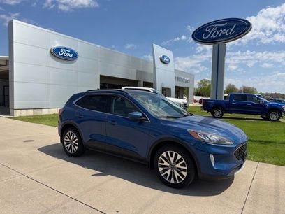 Used 2022 Ford Escape Titanium w/ Class II Trailer Tow Package