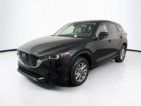 Used 2025 MAZDA CX-5 AWD 2.5 S w/ Preferred Package image 3