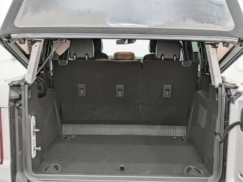 Used 2023 Ford Bronco Outer Banks image 13