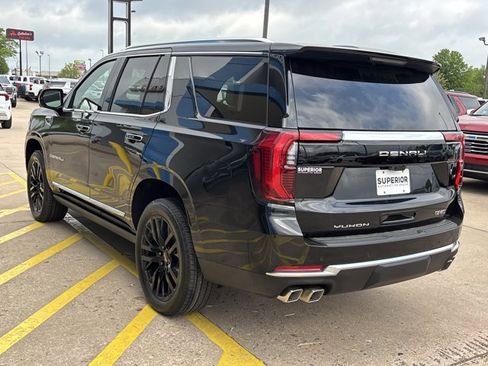 New 2026 GMC Yukon Denali w/ Denali Reserve Package AWD/4WD image 9