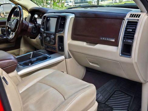 Used 2018 RAM 2500 Laramie image 29