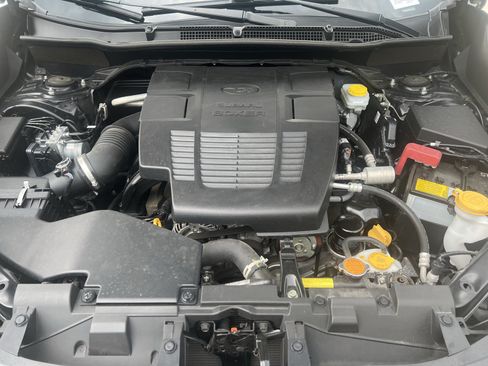 Used 2022 Subaru Forester Touring AWD/4WD image 37